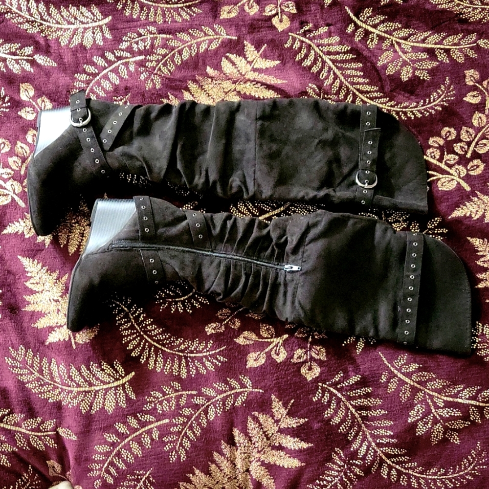 SM New York Knee High Boots - 6.5